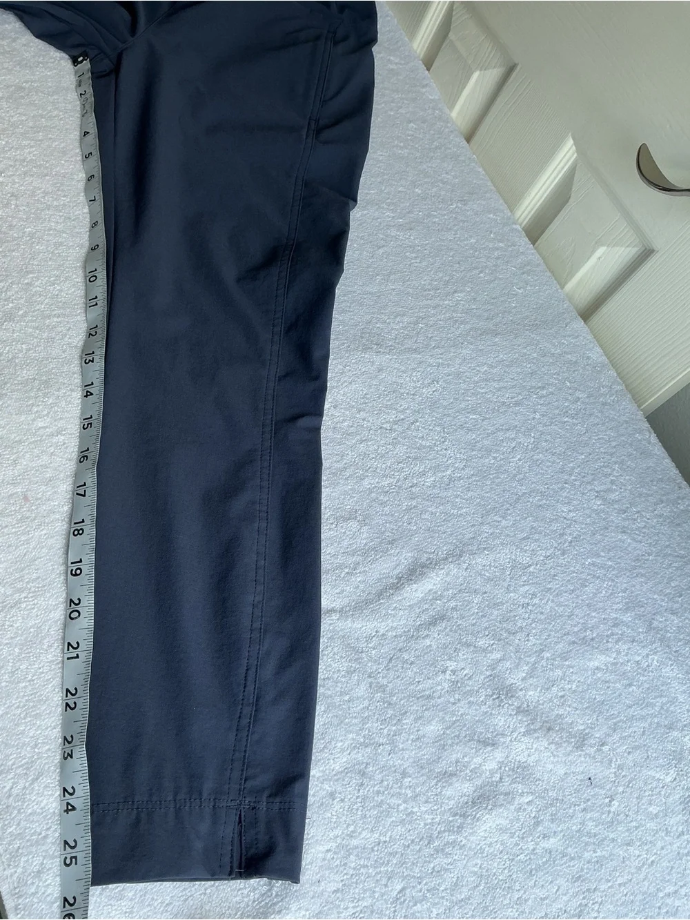 Columbia Women’s Navy Tapered Pants / Hiking / Travel Pants